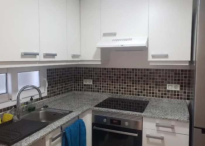 شقة Apart. 1ª Linea De Playa. Vistas Al Mar. Veneziola Golf Ii. *